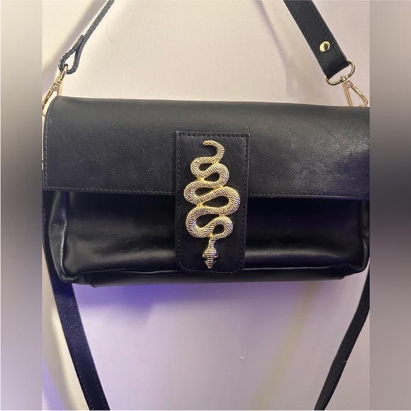 House of Harlow 1960 Designer Black Leather Designer Purse w Gold Snake Detail - Picture 2 of 9